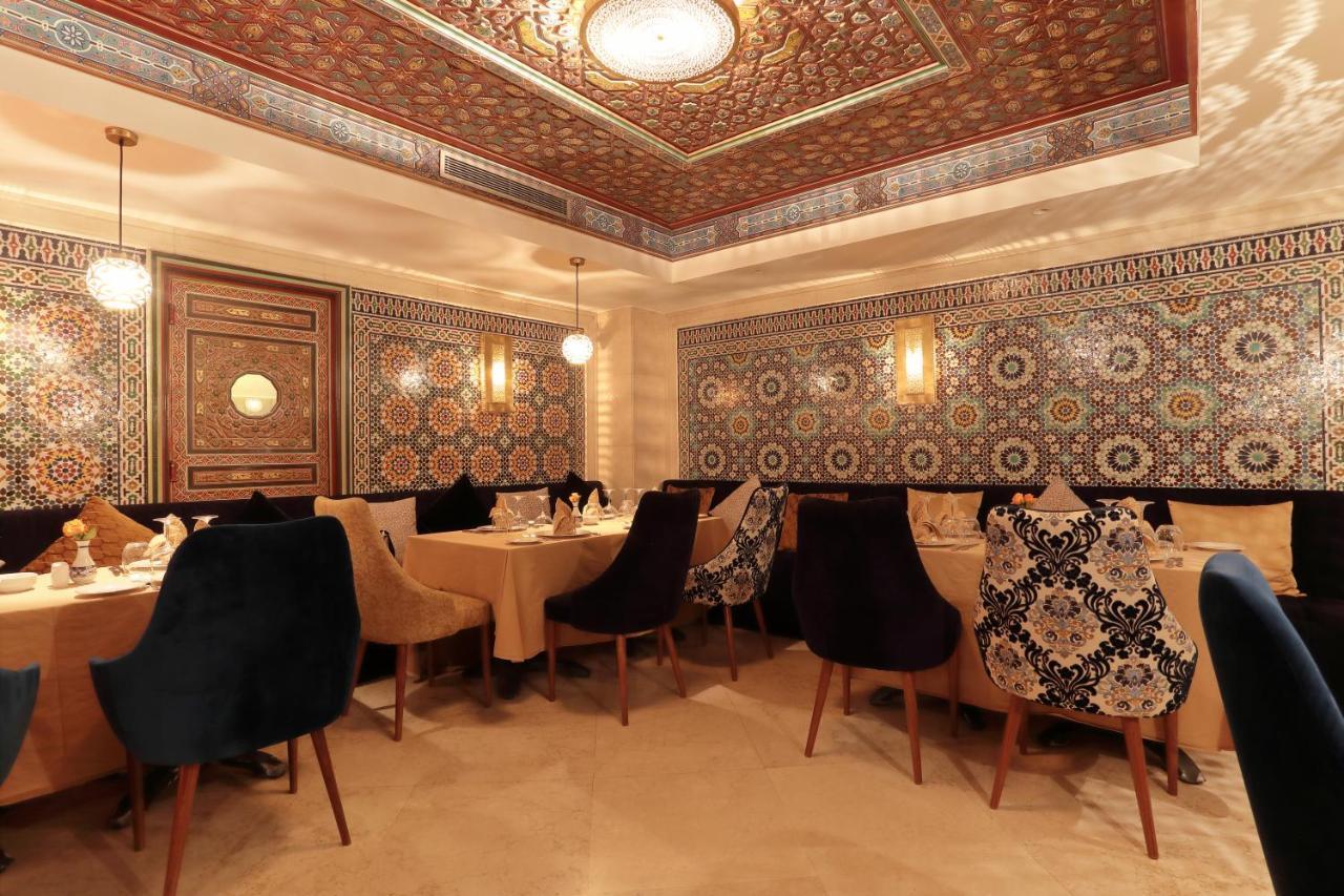 Le Palace D'Anfa Касабланка Экстерьер фото Restaurant interior
